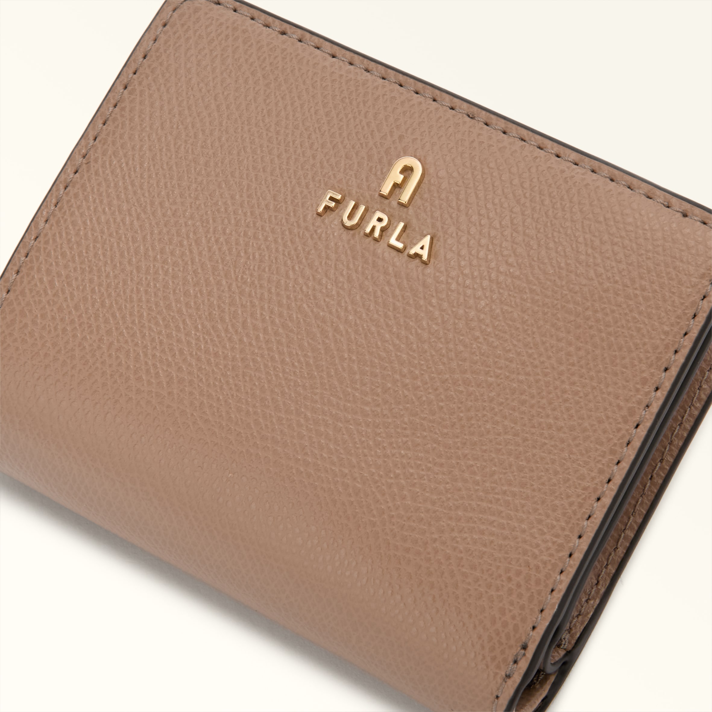 Compact Wallet S GREIGE Furla Camelia | Furla US
