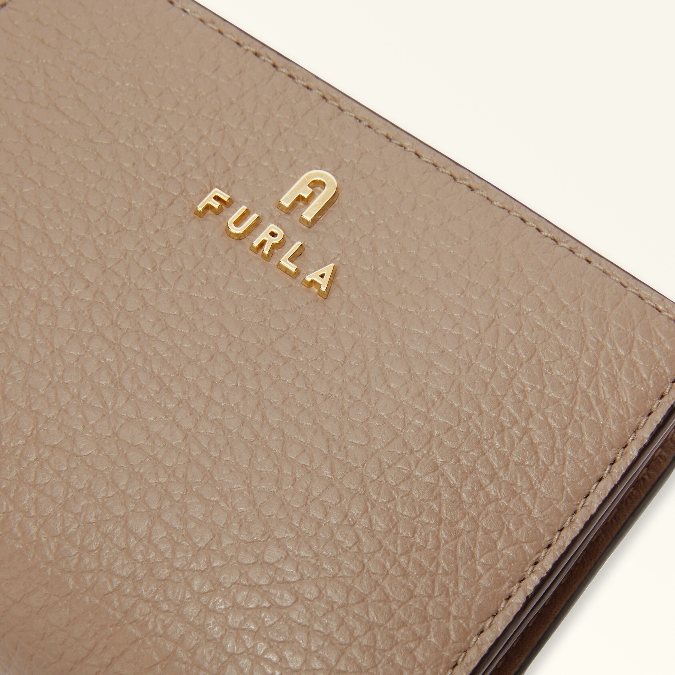 Furla Camelia