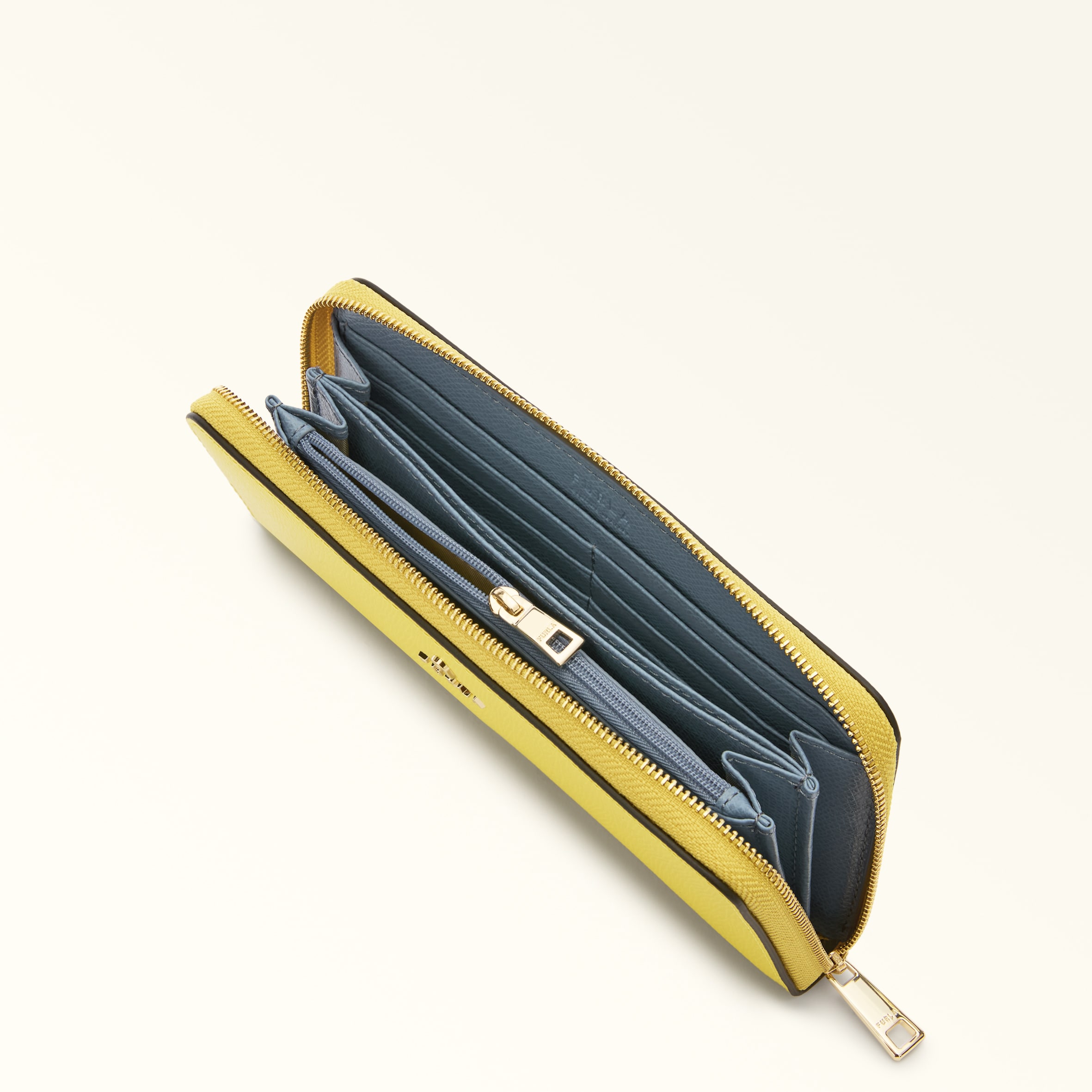 Furla Camelia