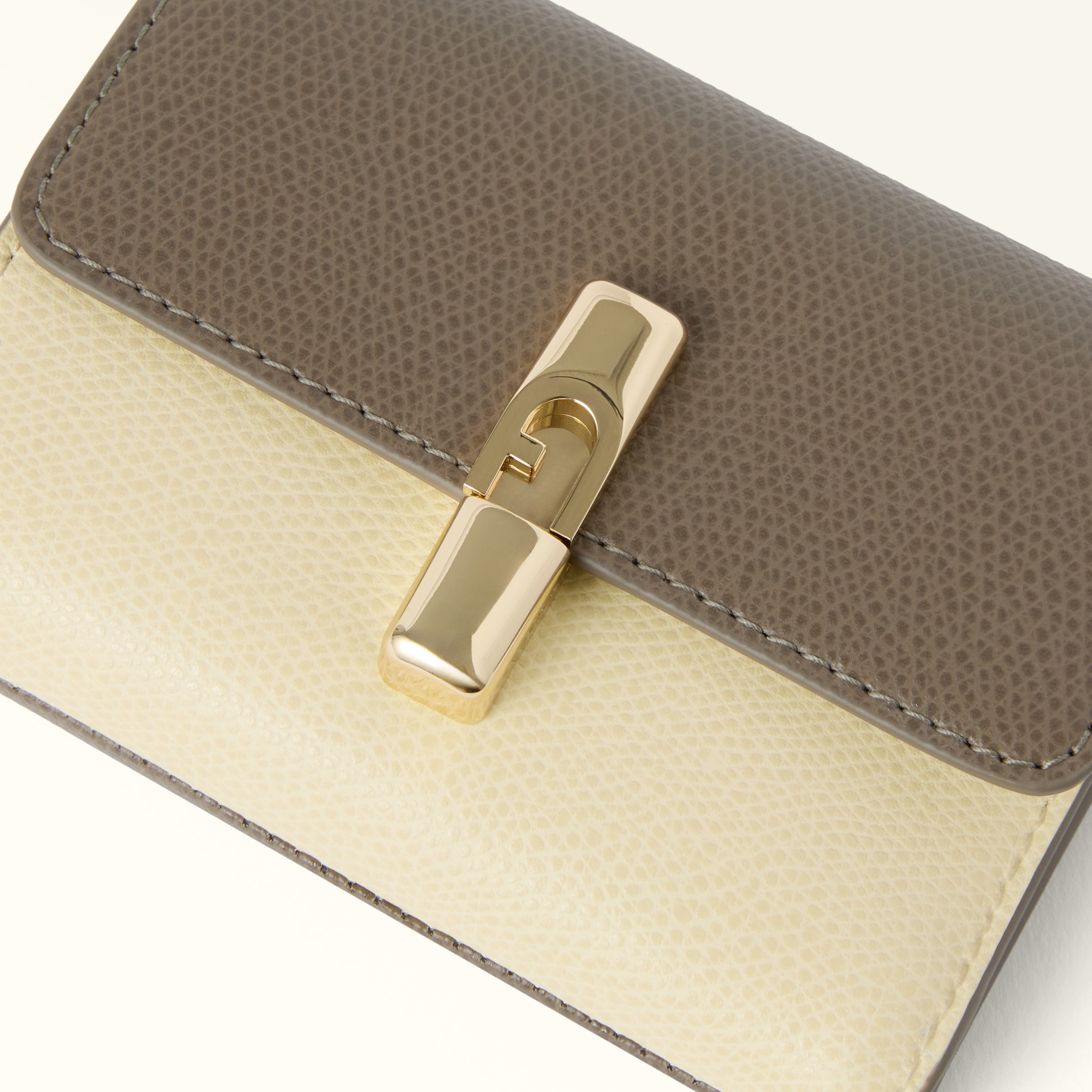 Furla Iride