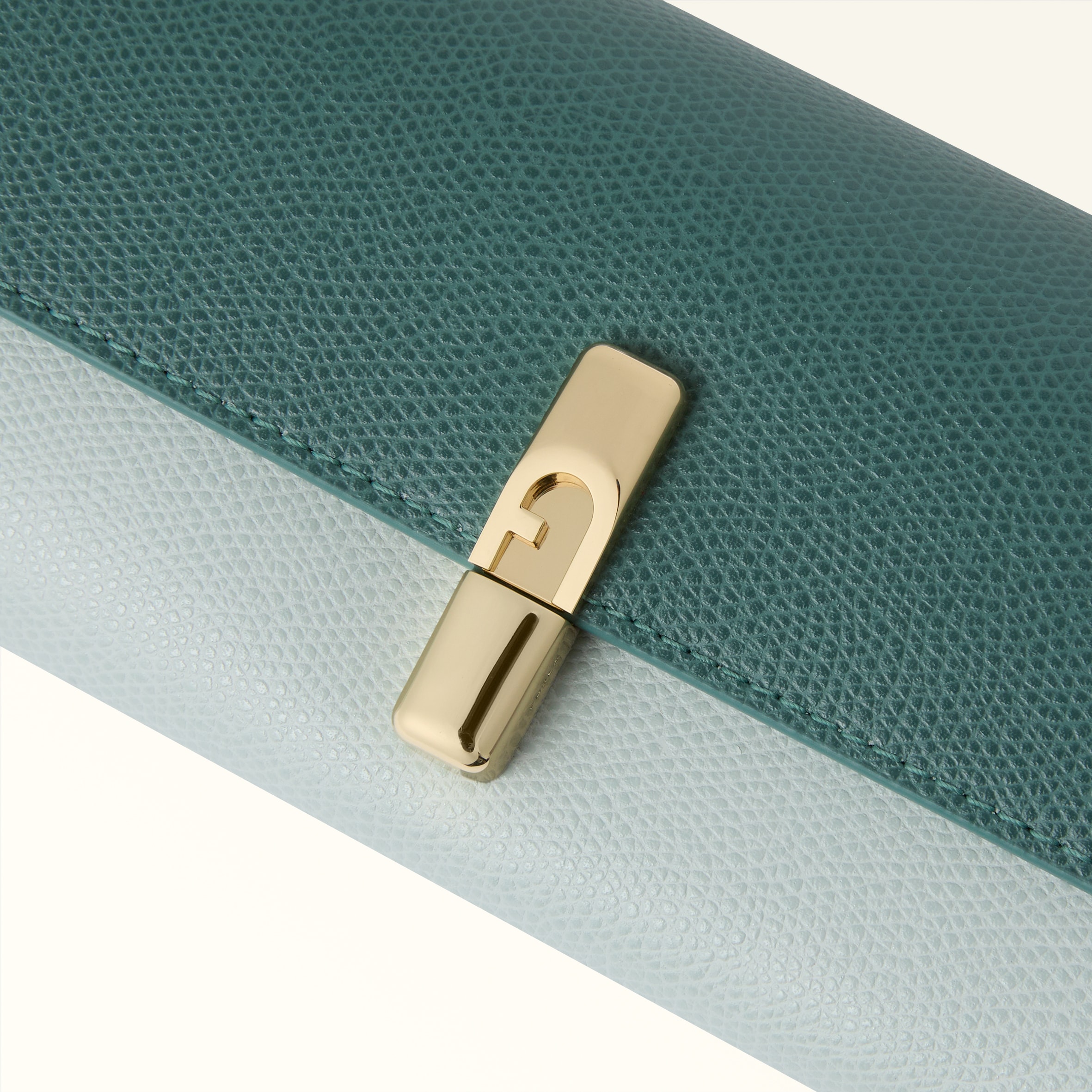 Furla Iride