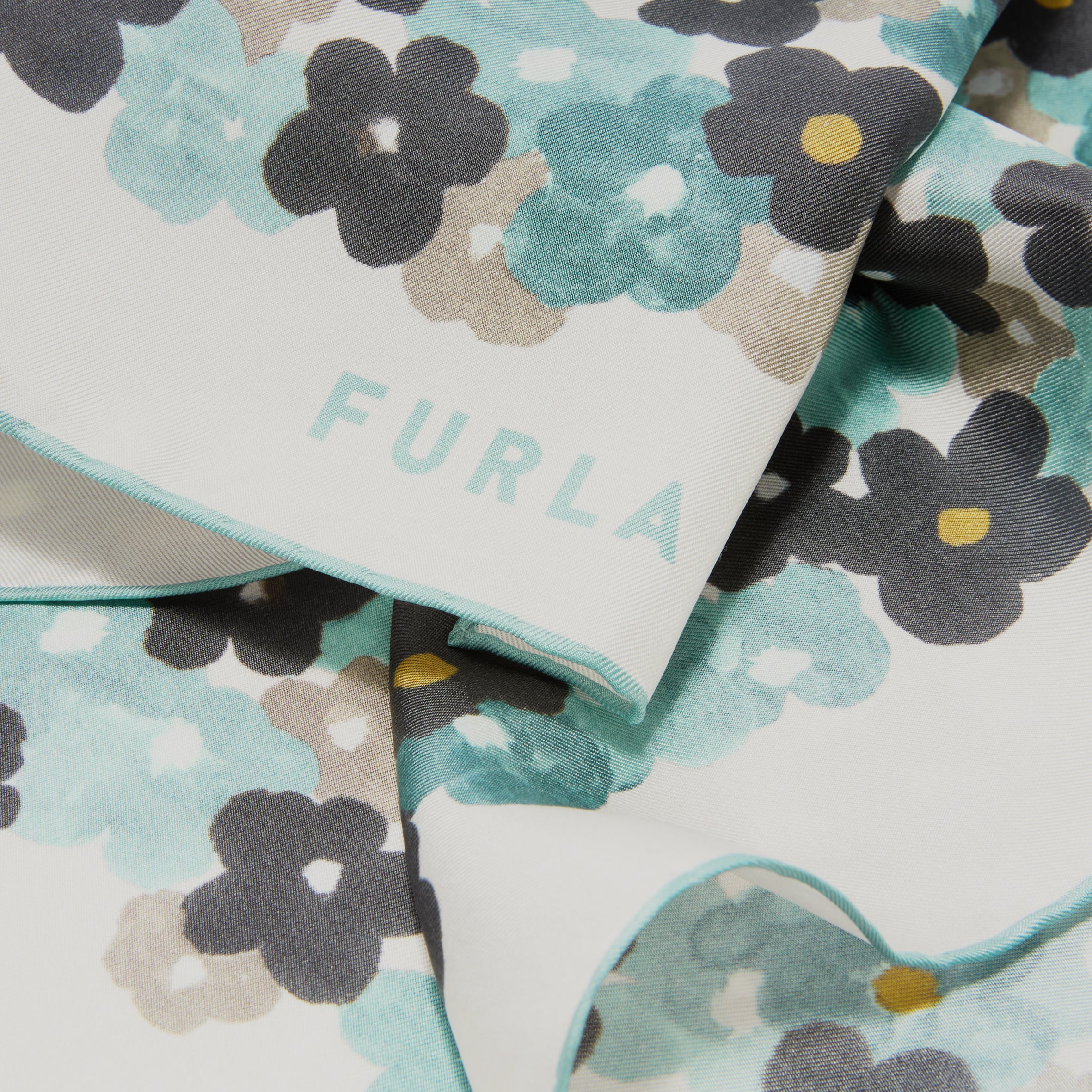 FURLA TORTONA CARRÉ 