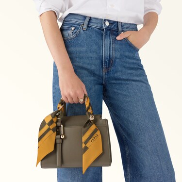 Furla Metropolis